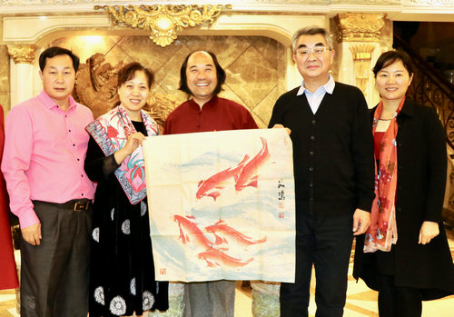 易经专家陈业庭:家居风水挂字画有讲究 易经专家陈业庭:家居风水挂字画有讲究