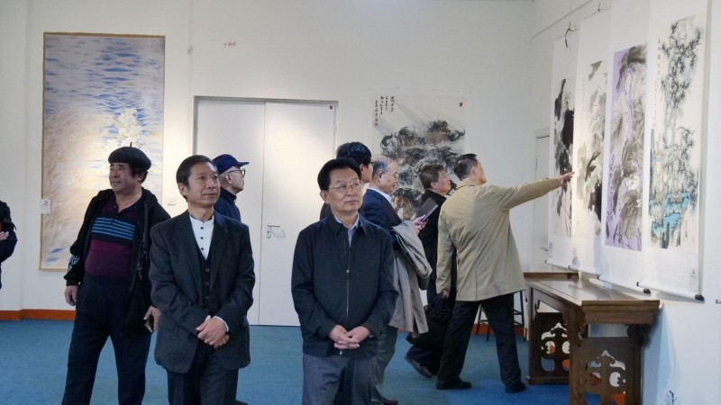 点击打开原图 全球华人书法大展暨中国徐悲鸿画院成立30周年国际水墨画邀请展在京开幕