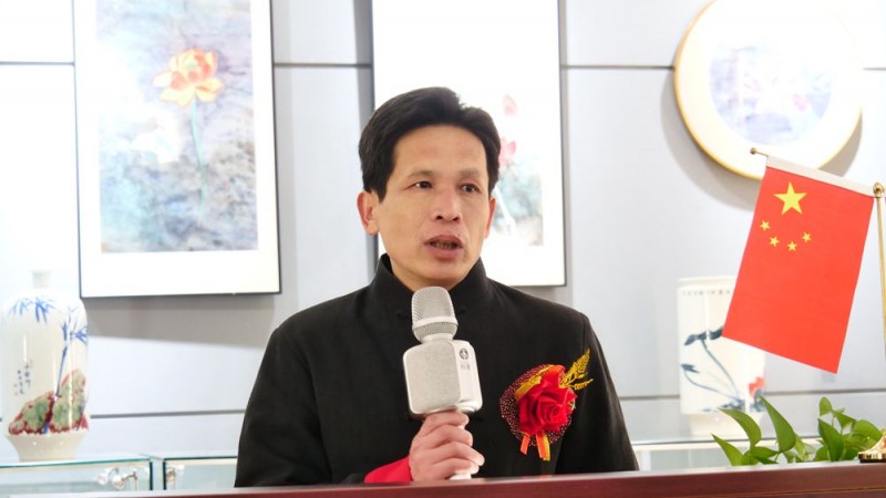 “荷风逸趣"—林清泉荷花作品展在京展出 “荷风逸趣"—林清泉荷花作品展在京展出